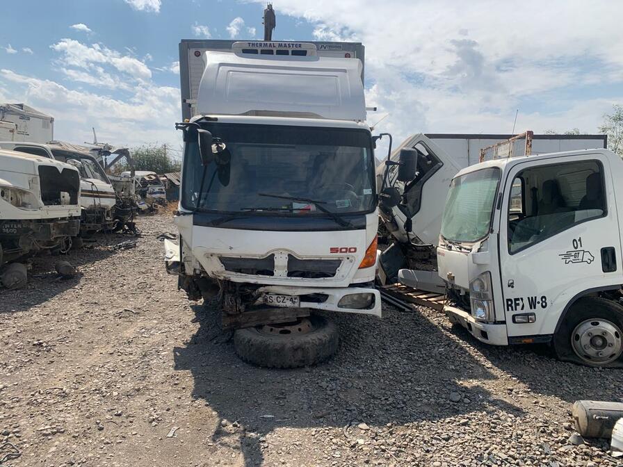  Hino FC 500 2006   EN DESARME